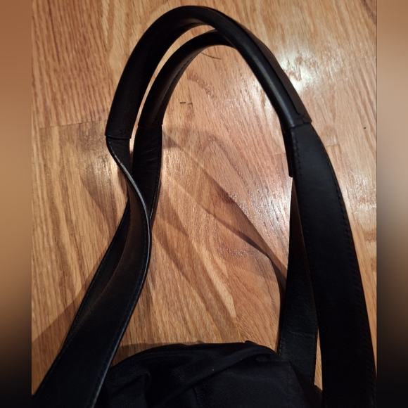 Vintage black coach diaper or computer bag. GREAT CONDITION - Picture 4 of 9